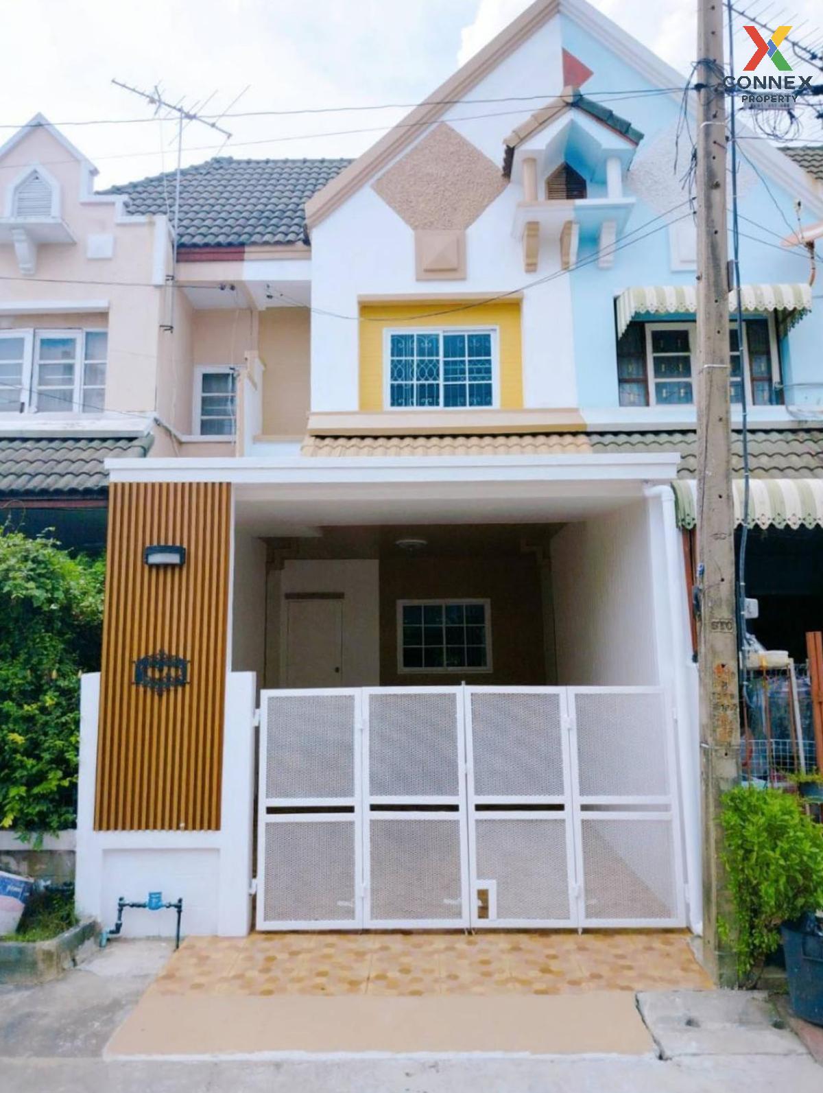 For SaleTownhomePathum Thani,Rangsit, Thammasat : For Sale Townhouse/Townhome  , Lully Ville Lamlukka-Khlong1 , newly renovated , Khu Khot , Lam Luk Ka , Pathum Thani , CX-100963