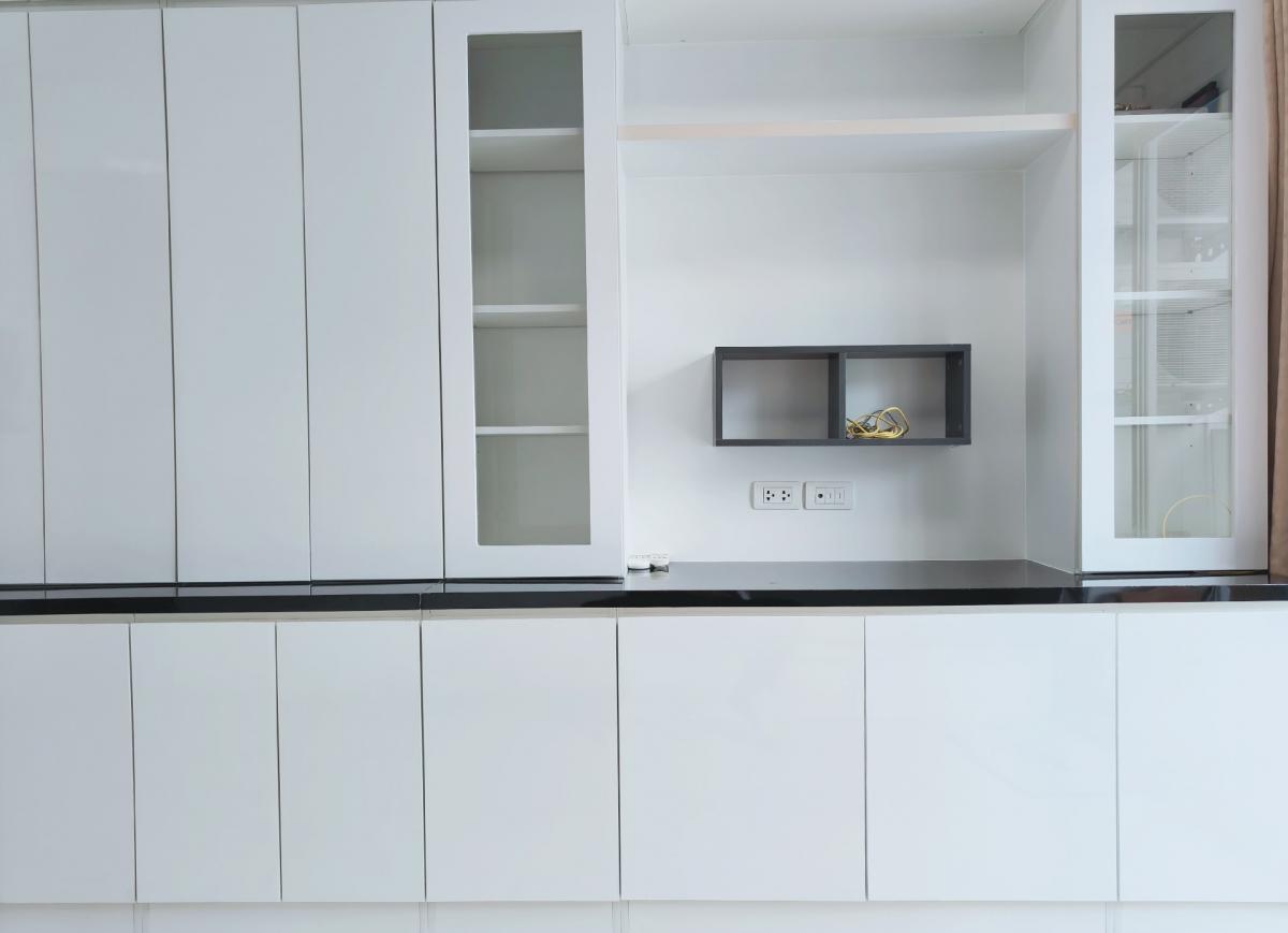 สวยเหมือน Renovate ใหม่ คอนโดใจกลางเมืองใกล้แยกพระราม9 A-Space Asoke-Ratchada  South Tower Loading...