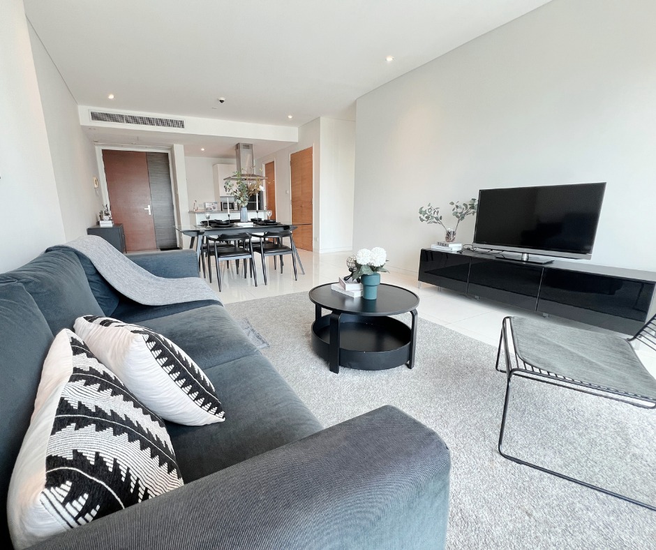 ให้เช่าคอนโดสุขุมวิท อโศก ทองหล่อ : ให้เช่าคอนโด 2 ห้องนอน  Fullerton สุขุมวิท 🔥 ใกล้ BTS เอกมัย 🔥