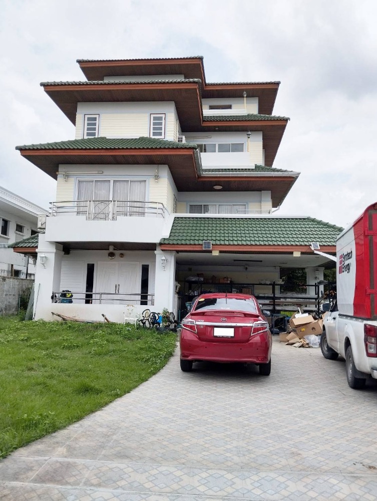 ขายบ้านอ่อนนุช อุดมสุข : 🏡 ขายบ้านเดี่ยว 4 ชั้น 10 ห้องนอน 6 ห้องน้ำ  สุดยอดทำเลบนถนนสุขุมวิท  🔥 39 ล้านบาท 🔥