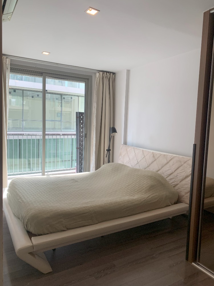 Best Value  Sari By Sansiri, 1 bedroom,  near Anglo Singapore School. Loading...
