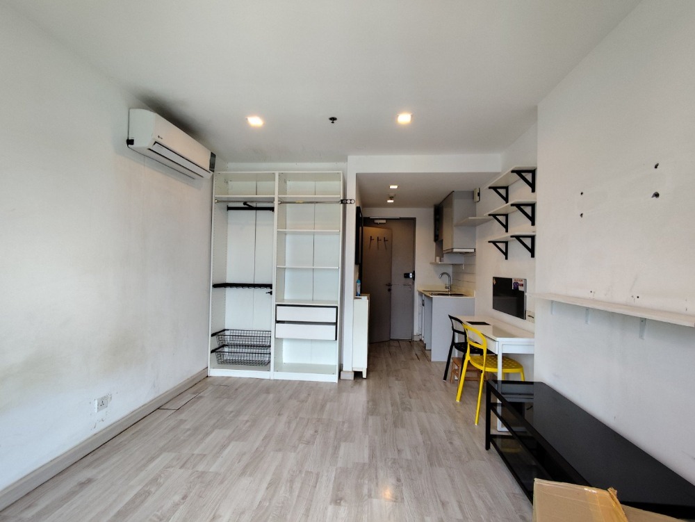 For SaleCondoOnnut, Udomsuk : *FOR SALE* IDEO MOBI Sukhumvit 81 next to BTS On Nut