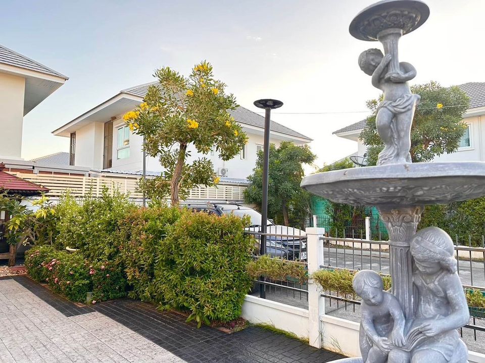 For RentHouseNonthaburi, Bang Yai, Bangbuathong : *Pets allowed* Single house for rent *Corner house* Khunalai Courtyard Village [Ban Kluai-Sai Noi]