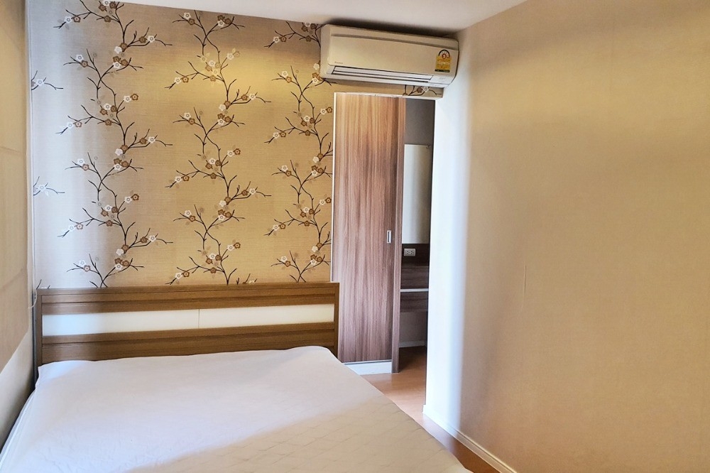 ขายคอนโดเกษตร นวมินทร์ ลาดปลาเค้า : S-LPRL104 ขายคอนโด ลุมพินีทาวน์ รามอินทรา-ลาดปลาเค้าเฟส1, ตึก-B1 ชั้น 6 ทิศตะวันออก 2นอน 2น้ำ 2.7 ล้าน 064-959-8900