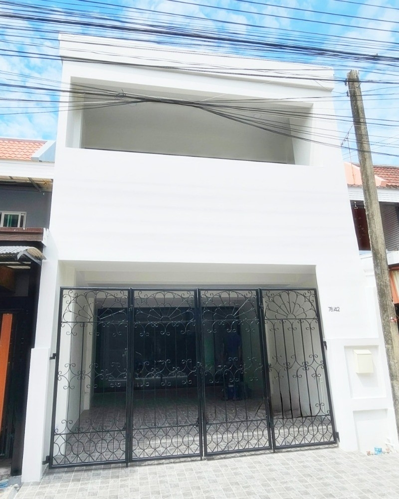 For SaleTownhomeSeri Thai, Ramkhamhaeng Nida : S-THSRT101 Townhouse for sale, Soi Seri Thai 31, size 23 sq.w., 2 floors, usable area 157 sq.m., 2 bedrooms, 2 bathrooms 4.5million 064-959-8900