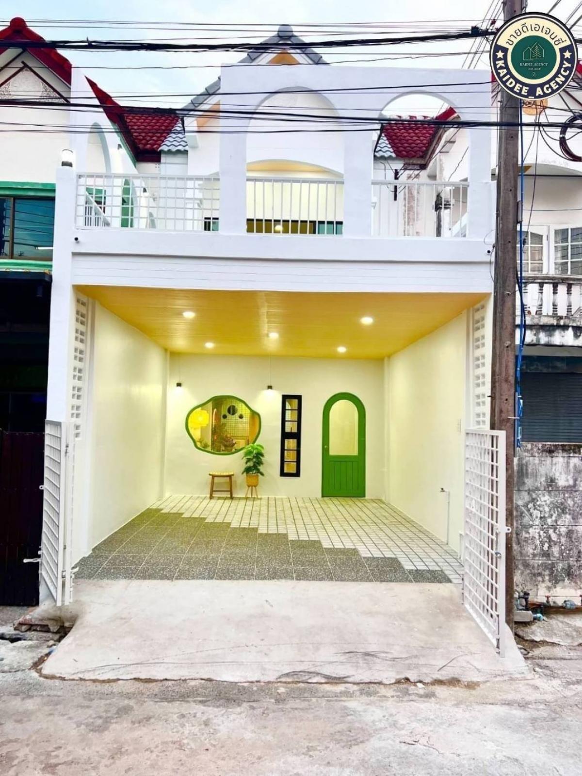 For SaleTownhomePathum Thani,Rangsit, Thammasat : 2-storey townhouse, Udomthap Village, Lam Luk Ka-Khlong 3, Soi Phianon, Khu Khot, Sai Mai, Don Mueang, Watcharapol, Talat Wongkorn, Ram Intra, Lam Luk Ka, Phahon Yothin, Saphan Mai, Vibhavadi Rangsit, Future Park Rangsit, Khlong Sam Wa, Lat Sawai, Or Ngoe