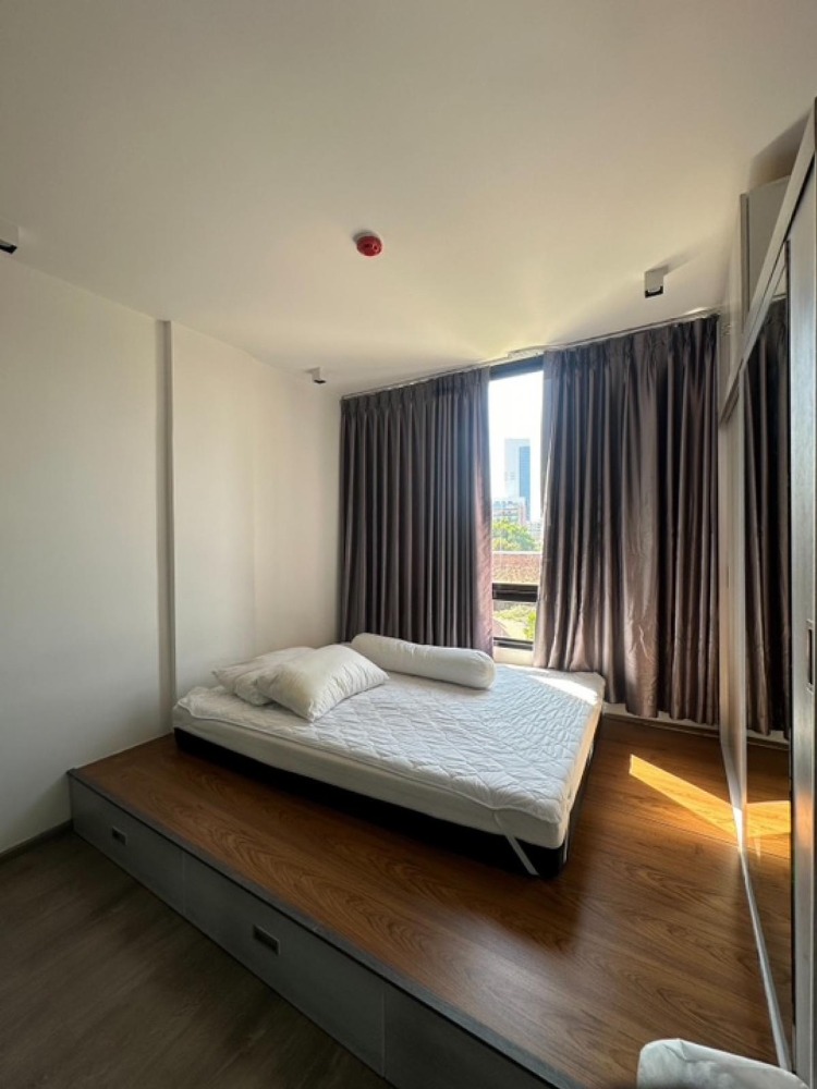 For SaleCondoKasetsart, Ratchayothin : S-LYS102 Condo for sale, Liss Ratchayothin, 4th floor, city view, 29 sq m., studio, 3.35 million, 064-959-8900