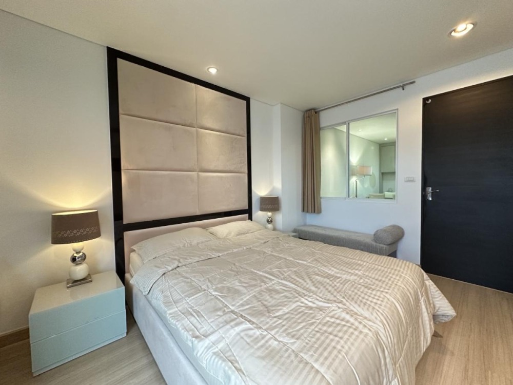 For SaleCondoRatchathewi,Phayathai : S-DRP105  Condo for sale, The Address Pathumwan, 7th floor, city view, 48.98 sq m., 1 bed 1 bath, 6.5 million, 064-959-8900