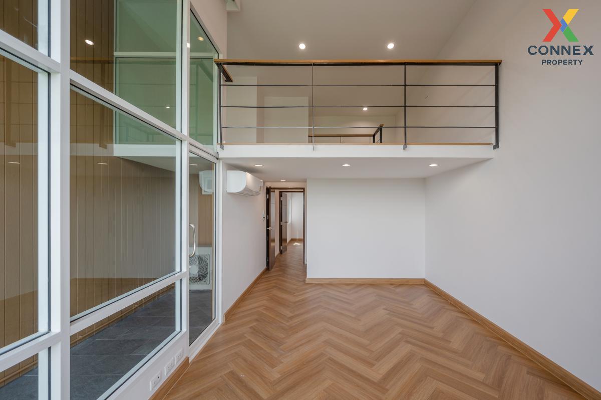 ขายทาวน์โฮมโชคชัย4 ลาดพร้าว71 : ขายทาวน์โฮม 3 ชั้น ซอยนาคนิวาส 48 รีโนเวทใหม่ ลาดพร้าว เขต ลาดพร้าว กรุงเทพ CX-103226  (S)