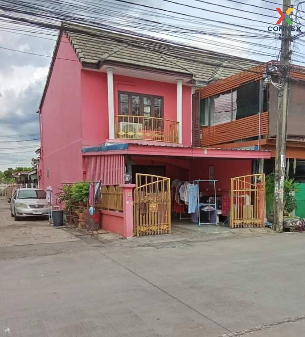 ขายทาวน์โฮม : ขายทาวน์เฮ้าส์/ทาวน์โฮม  เดอะ ปาร์ค แอท แฟชั่น คันนายาว เขต บึงกุ่ม กรุงเทพ CX-103564  (S)