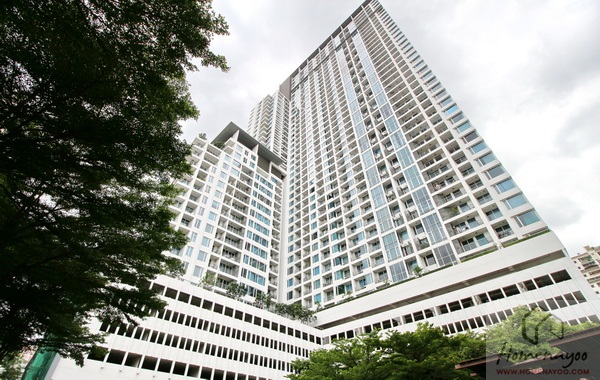 For SaleCondoRatchathewi,Phayathai : Condo for sale, Villa Ratchathewi, 3 bedrooms, 2 bathrooms, size 105.50 sqm. Rare room, rare, rare, rare people want to sell. Hurry before falling out.