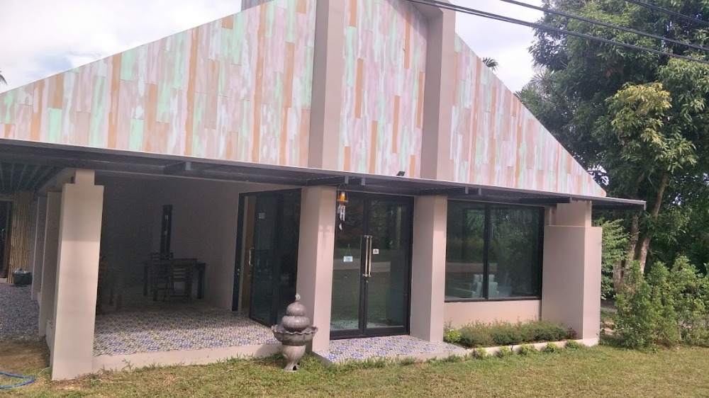 เริ่มความร่ำรวย ด้วยที่ดินฮวงจุ้นที่ดีเยี่ยม พร้อมดำเนินกิจการได้เลย รายได้เกินค่าเช่า Loading...