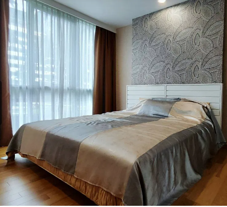 For SaleCondoLadprao, Central Ladprao : S2817 Condo for sale Abstracts Phahon Yothin Park, near BTS Ha Yaek Lat Phrao, opposite the mall