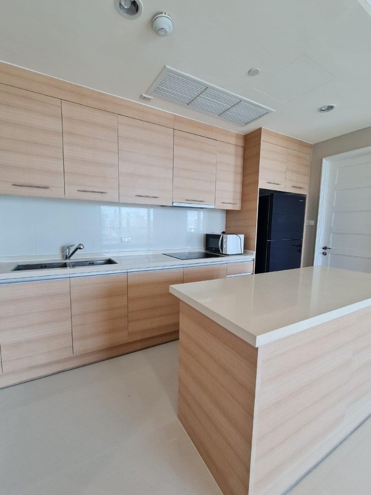 For RentCondoSukhumvit, Asoke, Thonglor : Aguston Sukhumvit 22 for rent 3beds 4baths 151sqm 90,000 per month (Fully Furnished)