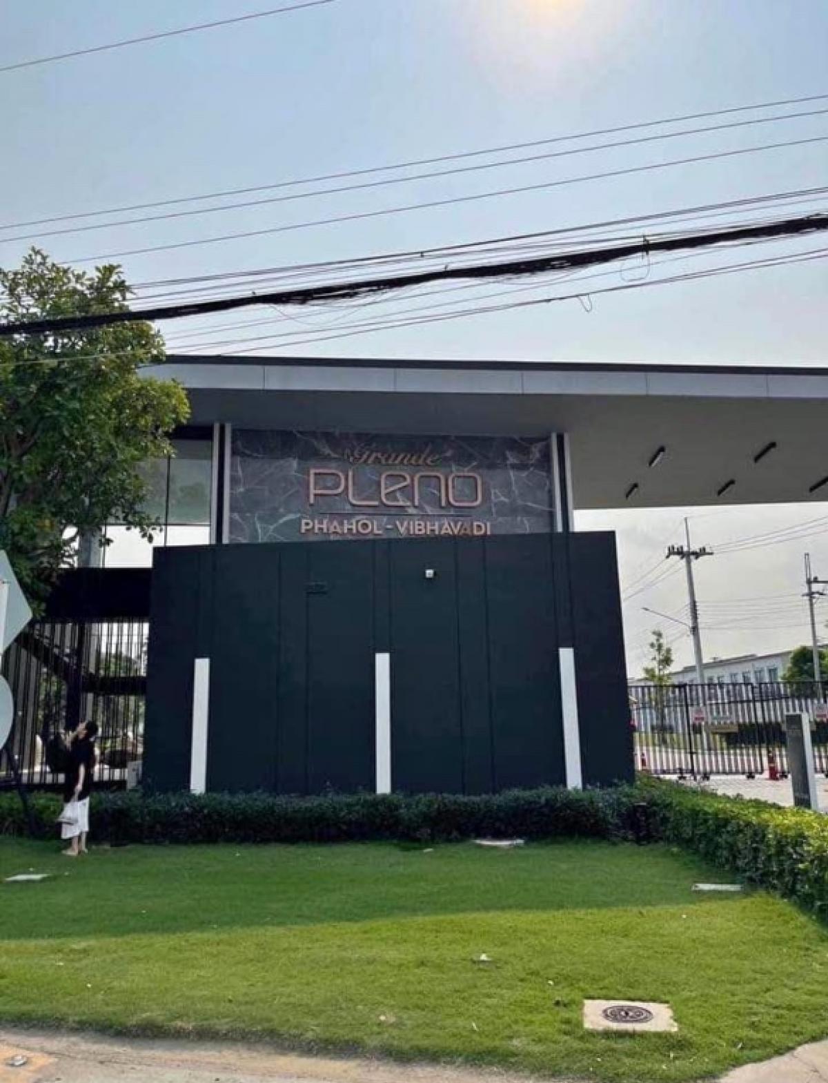 For RentTownhomePathum Thani,Rangsit, Thammasat : Townhouse for rent, 2 floors, Grand Pleno Phahon Yothin-Vibhavadi, new house, beautiful, good location