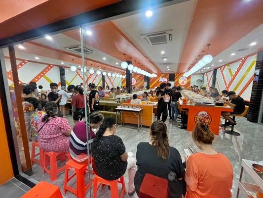 เซ้งร้านค้า/ตลาดนัดเกษตรศาสตร์ รัชโยธิน : เซ้งร้าน ชาบูหม่าล่าสายพาน ย่านวัชรพล-รามอินทรา ยอดขายดีที่สุดในย่าน ในโครงการถนอมมิตร ปาร์ค มีคอนโดกว่า 10,000 คน