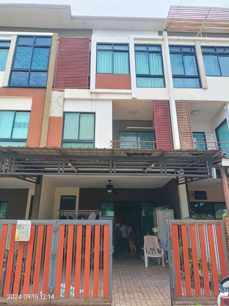 ให้เช่าทาวน์โฮมเอกชัย บางบอน : ให้เช่าทาวน์โฮม 3 ชั้น หมู่บ้านซิกเนเจอร์ซอยเอกชัย 64/5