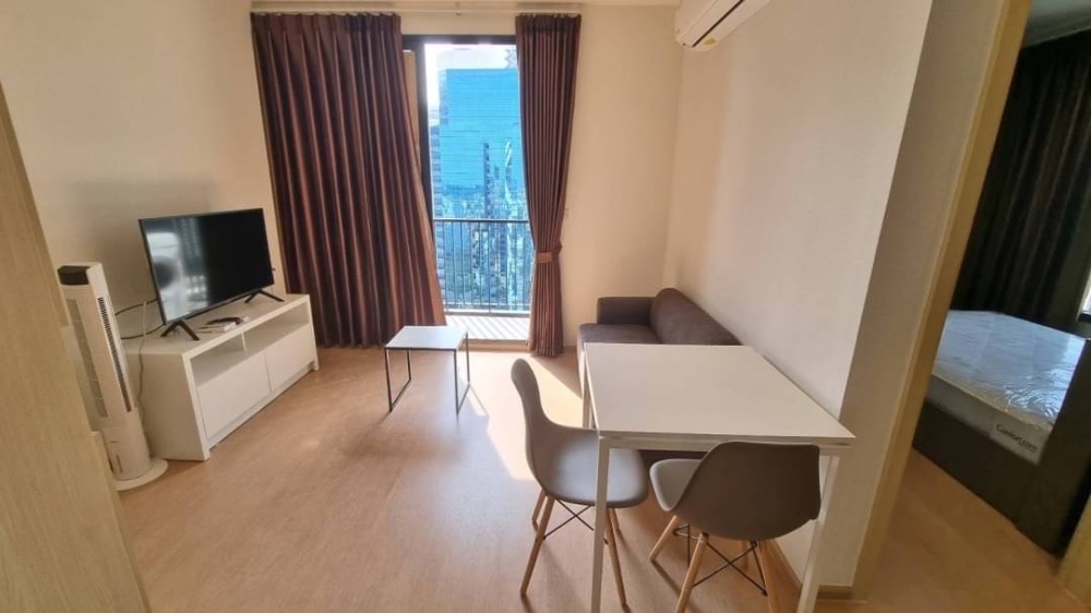 For RentCondoSukhumvit, Asoke, Thonglor : Condo for rent MARU EKKAMAI 2, fully furnished condo, ready to move in, pets allowed, near BTS Ekkamai!!