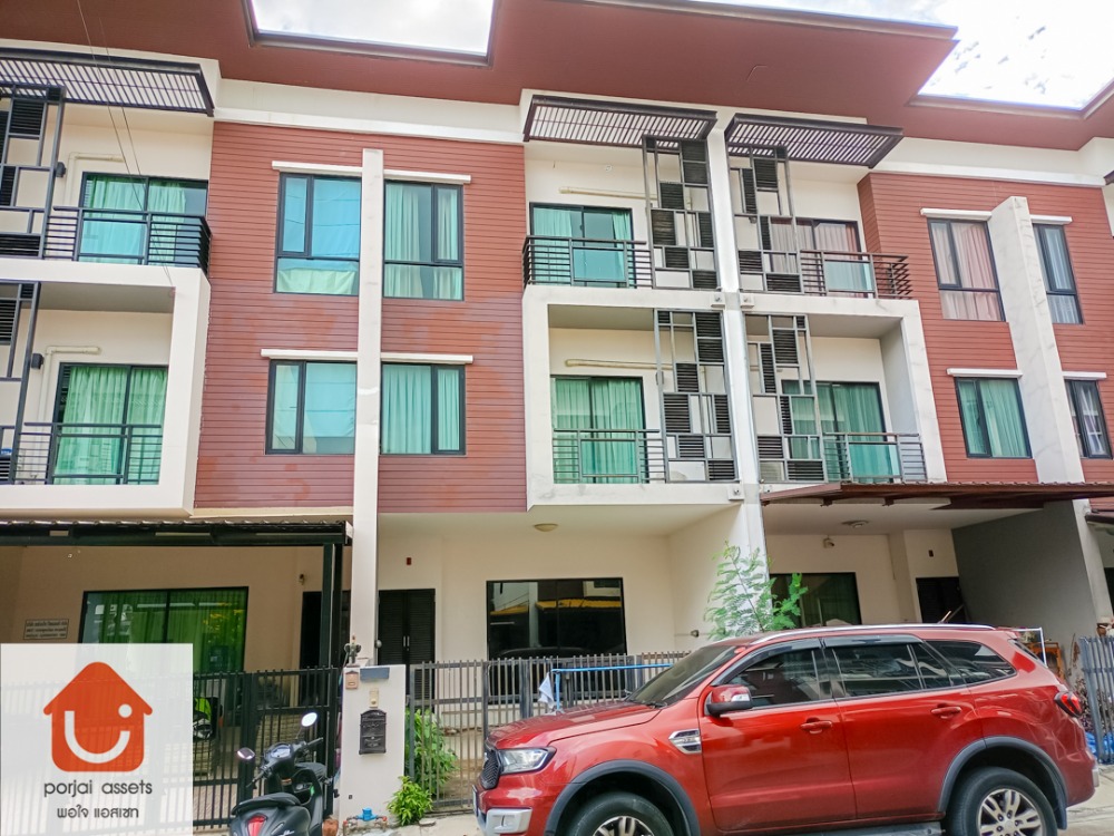 ขายทาวน์โฮมบางนา แบริ่ง ลาซาล : ✨ขายทาวน์โฮม 🏡 ไอฟีล บางนา ทาวน์โฮม 3 ชั้น แบบ 3 ห้องนอน🛏️ ขนาด 21.3 ตร.วา 📍ทำเลถนนคู่ขนานกาญจนาภิเษก