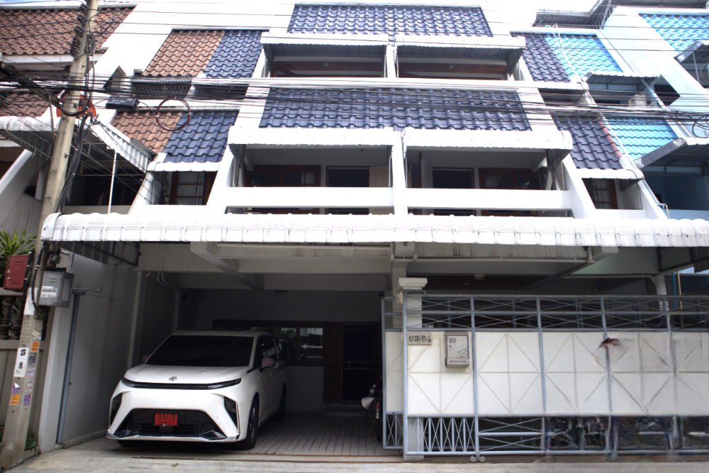For SaleTownhomeBang kae, Phetkasem : House for sale in Tha Phra, fully furnished, ready to move in, Petchkasem Soi 7, only 14 million baht