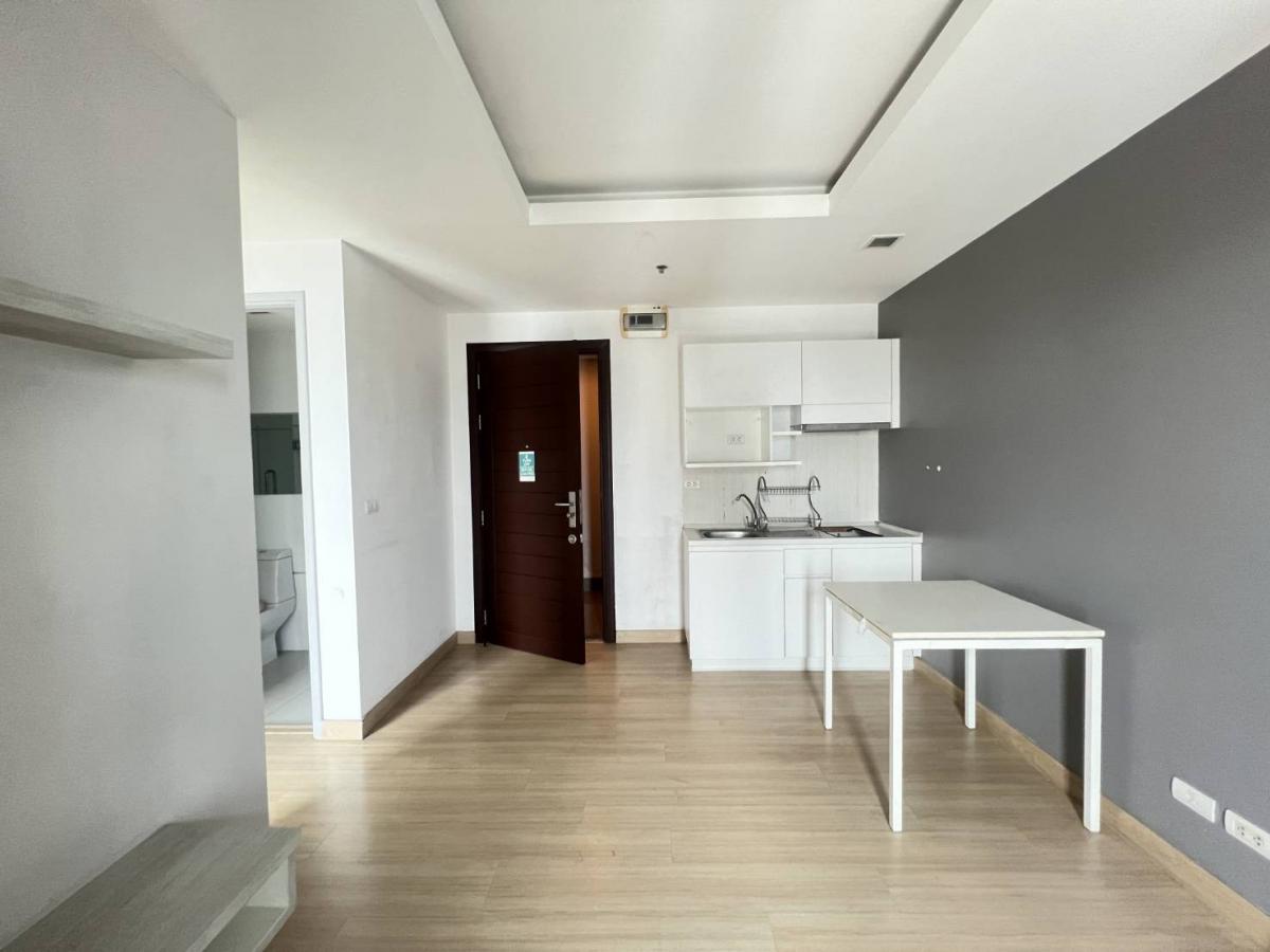 ขายคอนโดพระราม 9 เพชรบุรีตัดใหม่ RCA : คอนโดทองหล่อ ขายถูกที่สุดในโครงาร ขายทรูทองหล่อ Thru Thong lor condo ขนาด 31 ตรม. เพียง 2.549 ล้าน ‼️