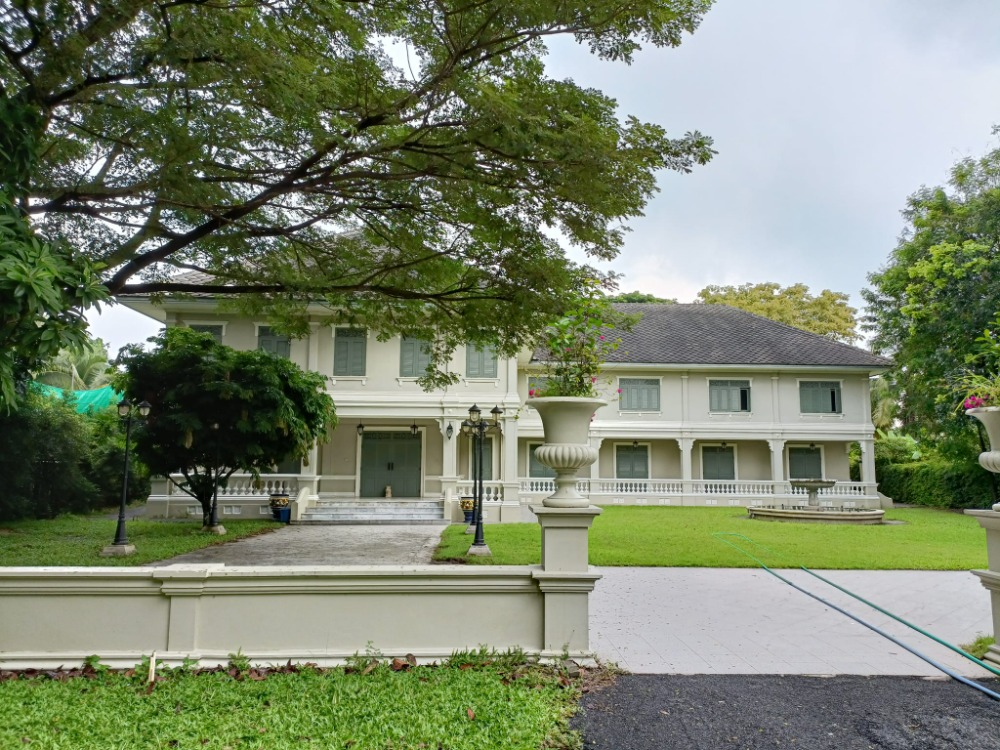 ขายบ้านสมุทรปราการ สำโรง : บ้านโคโลเนียล French Colonial Mansion