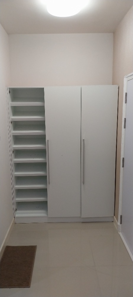 เช่า ทาวน์โฮม The Connect Onnut - Wongwean เดอะ คอนเนค อ่อนนุช วงแหวน 3 ห้องนอน 22 ตรว 113 ตรม ใกล้ เฉลิมพระเกียรติ์ ร.9 กิ่งแก้ว สนามบินสุวรรณภูมิ Loading...