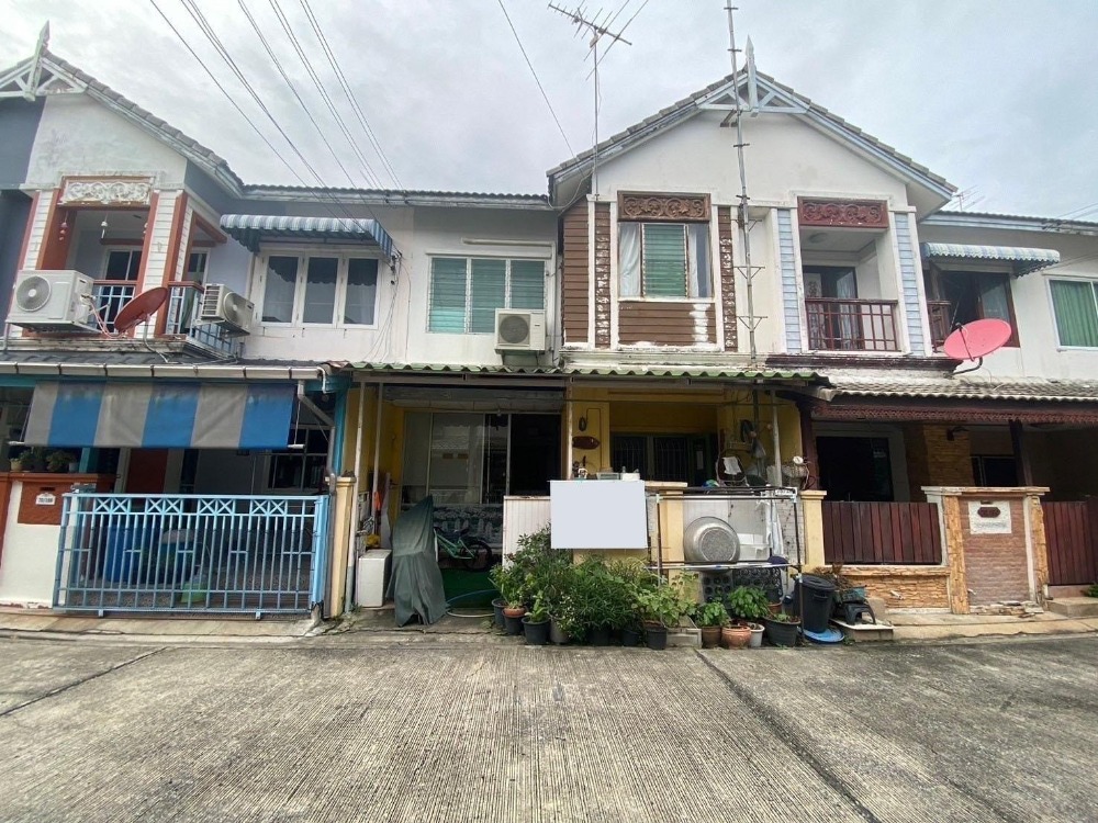 ขายบ้านปทุมธานี รังสิต ธรรมศาสตร์ : ขายทาวน์เฮาส์บ้านฟ้าปิยรมย์ เรือนหลวง (เฟส 1)