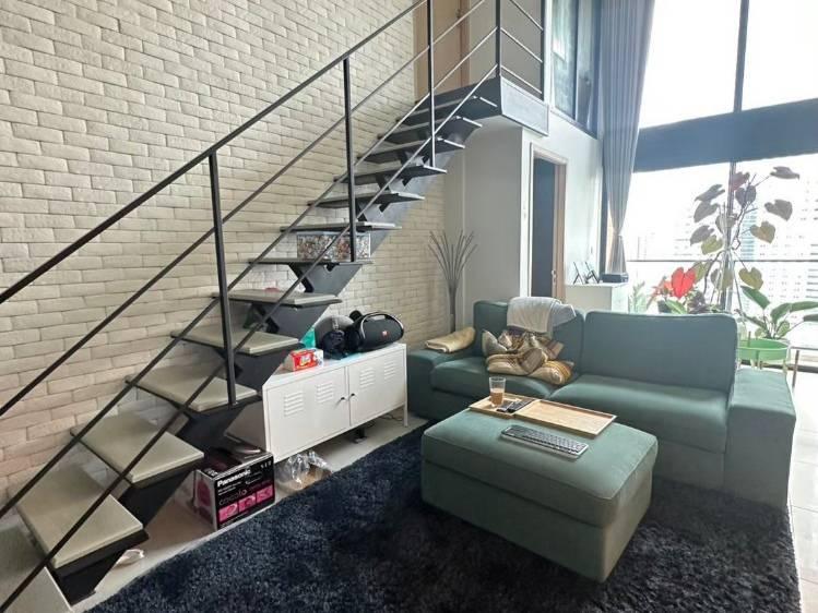 ขาย เดอะ ลอฟท์ สีลม-The Lofts Silom 2 ห้องนอน 78 ตรม. Loading...