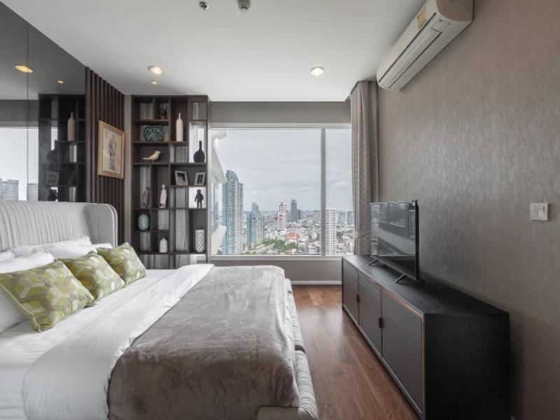 For SaleCondoSathorn, Narathiwat : Condo For Sale Menam Residences 2 Bedroom 2 Bathroom 77 sqm