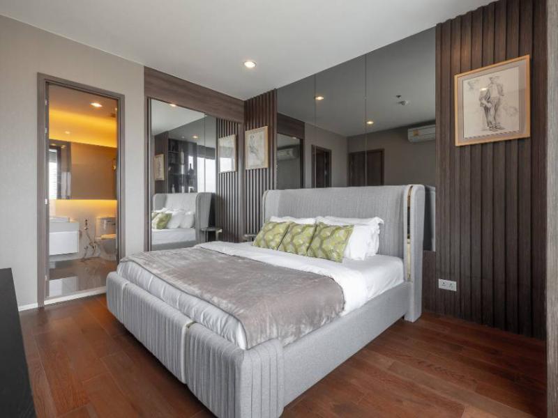 Condo For Sale Menam Residences 2 Bedroom 2 Bathroom 77 sqm Loading...