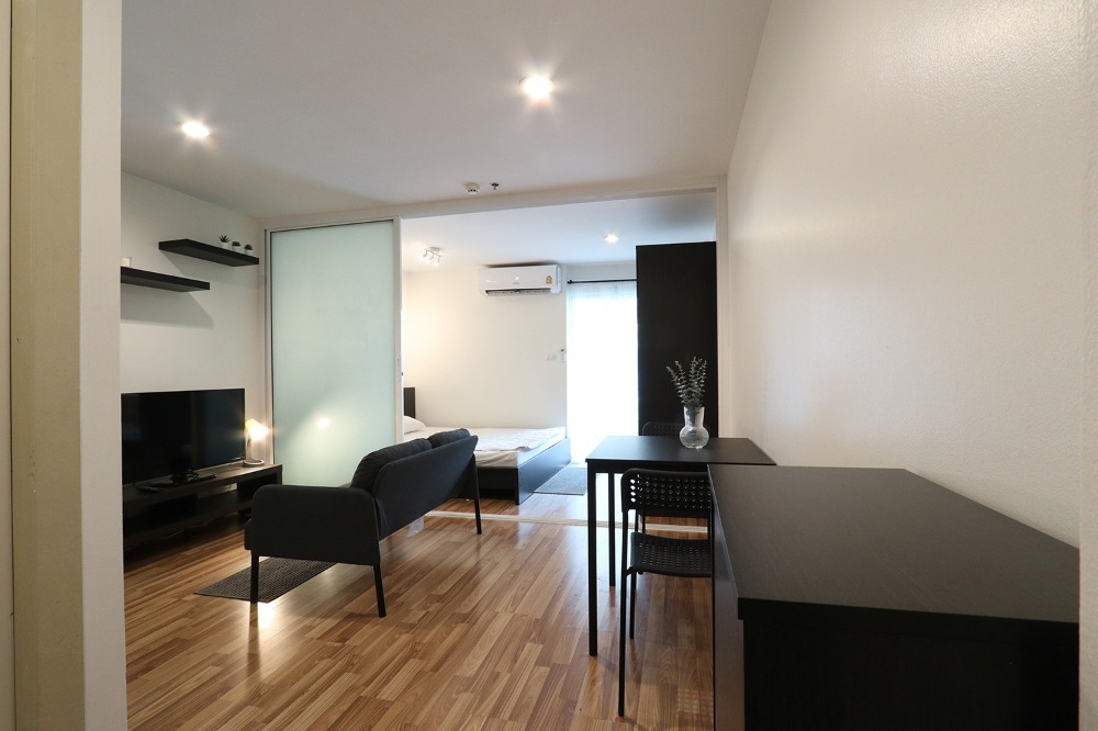 ให้เช่าคอนโดโชคชัย4 ลาดพร้าว71 : Regent Home 12 ,1 Bed 1 Bath , Rental  9,000 Baht