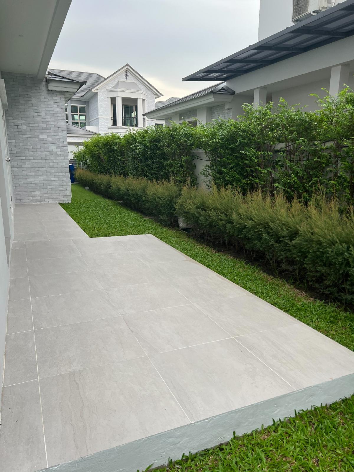 Luxury house for rent, Perfect Masterpiece, Krungthep Kreetha Loading...