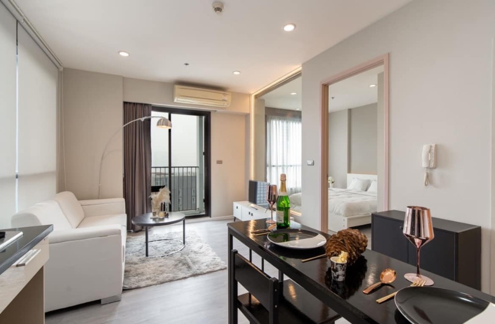 ขายคอนโดวงเวียนใหญ่ เจริญนคร : Fuse Sathorn Taksin for sale near BRT Wong Wian Yai