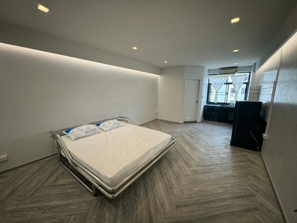 For RentCondoLadprao101, Happy Land, The Mall Bang Kapi : Condo for rent: Grandpalace, size 32 sq m, 3rd floor, Building A