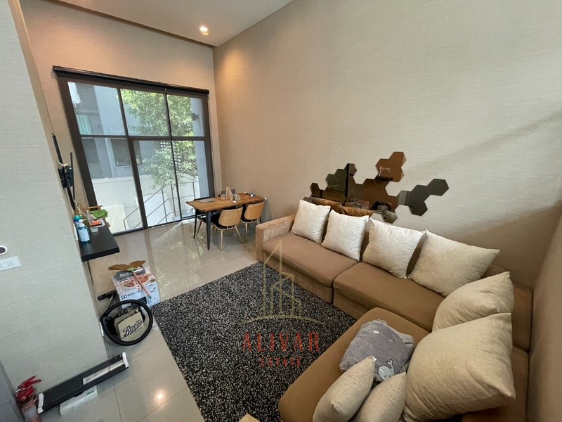ให้เช่าทาวน์โฮมพัฒนาการ ศรีนครินทร์ : RH100324 ให้เช่า ทาวน์โฮม 3.5ชั้น 3 ห้องนอน Arden Pattanakarn