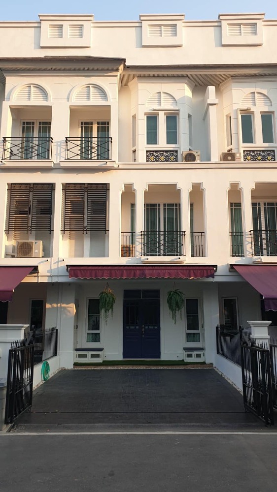ให้เช่าทาวน์โฮมอ่อนนุช อุดมสุข : 📢🏡 บ้านให้เช่า ทาวน์โฮมหรู 3 ชั้น ใจกลางเมือง 📍Leon Sukhumvit 62  [📅พร้อมเข้าอยู่ 12 ตุลาคม 67]