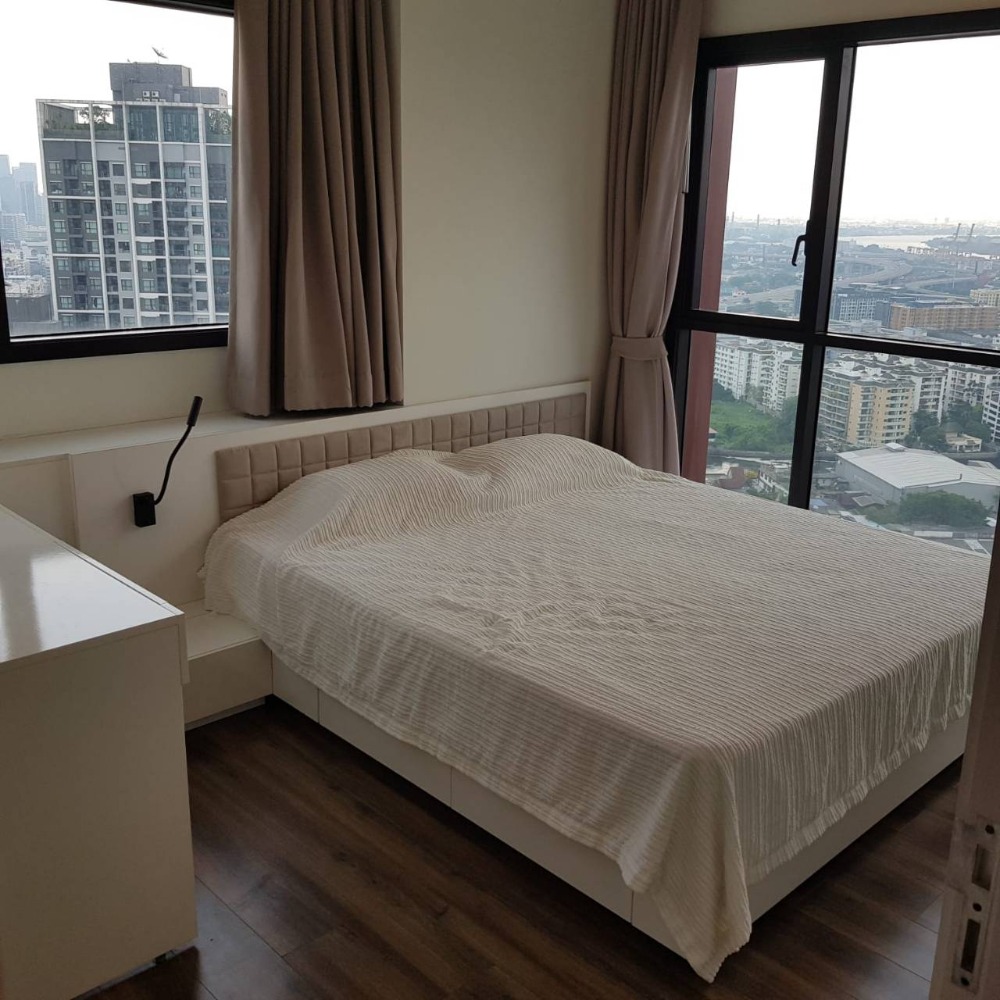 For RentCondoOnnut, Udomsuk : OMG2765  Nice 1 bedroom - Corner unit - RIVERVIEW - Ready to move NOW 14-Dec-24  [ Wyne Sukhumvit ]