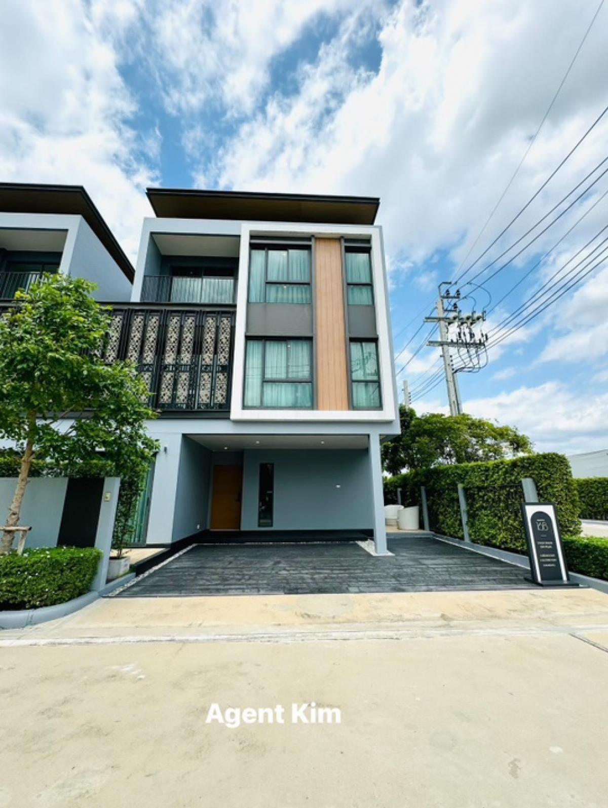 ขายอาคารพาณิชย์แจ้งวัฒนะ เมืองทอง : ✨MAISON 168 MUANGTHONG ทาวน์โฮม 3.5 ชั้น สไตล์ Minimal Luxury ทำเลใจกลางเมืองทองธานี ใกล้รถไฟฟ้า ฟังก์ชันใหม่ล่าสุด 3 ห้องนอน 3 ห้องน้ำ