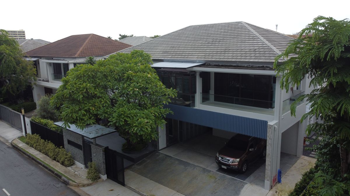 For SaleHouseKaset Nawamin,Ladplakao : Ladawan Kaset-Nawamin 118 sq m. Beautiful house, good location, newly renovated