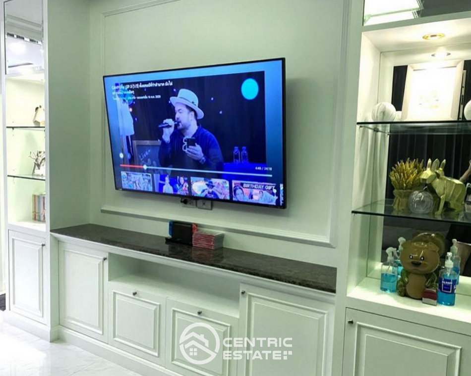 House for sale with tenants, area 52 square wah, corner house, fully decorated, Centro Ramintra-Chatuchot project (Centro Ramintra-Chatuchot), Soi Kanchanaphisek 4 Loading...