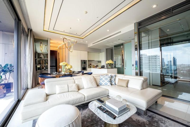 ขายคอนโดสุขุมวิท อโศก ทองหล่อ : LTHC11038–Vittorio Sukhumvit 39 FOR SALE 2 beds 3 baths size 137 Sq.m. Near BTS Phrom Phong ONLY 55MB