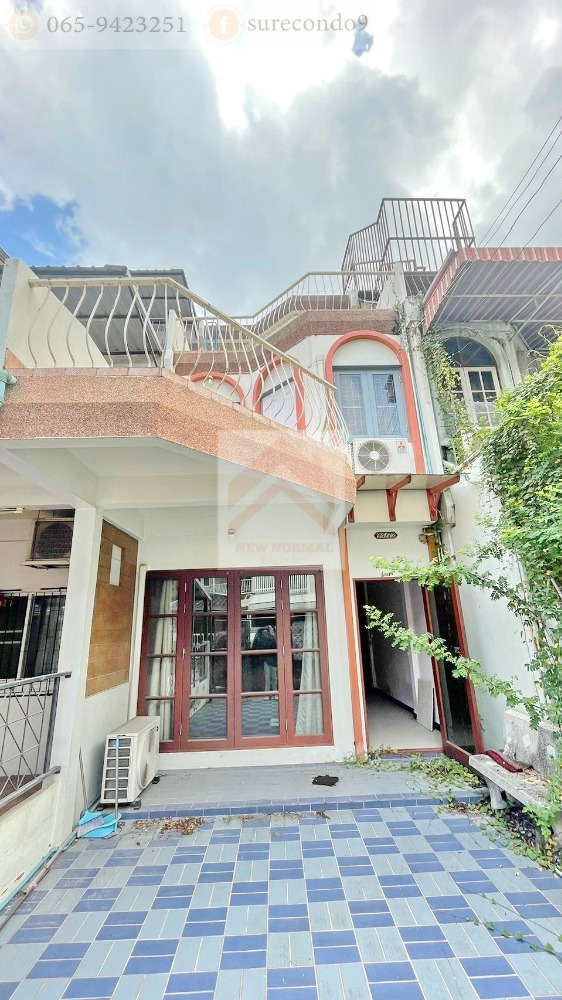 For SaleTownhomeKasetsart, Ratchayothin : H0484😍 For SELL Selling Townhouse Townhouse 3 floors,🚪3 bedrooms🚄near BTS Senanikom🏢Senanikhom Senanikom🔔House area: 20.00 sq.wa🔔Usable area: 100.00 sq.m.💲Selling: 4,400,000฿ ☏O92-8676473,O65-9423251♙LINE:@newnormal