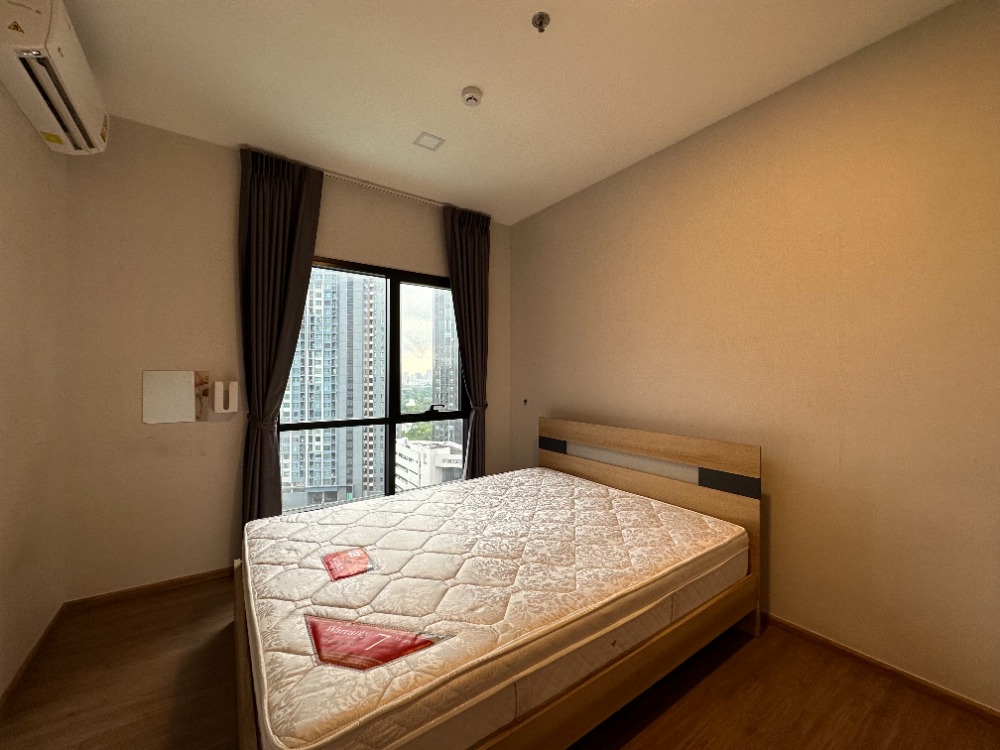 For RentCondoRamkhamhaeng, Hua Mak : Condo for rent, Metris Rama 9-Ramkhamhaeng, pets allowed *near Airport Link Ramkhamhaeng*