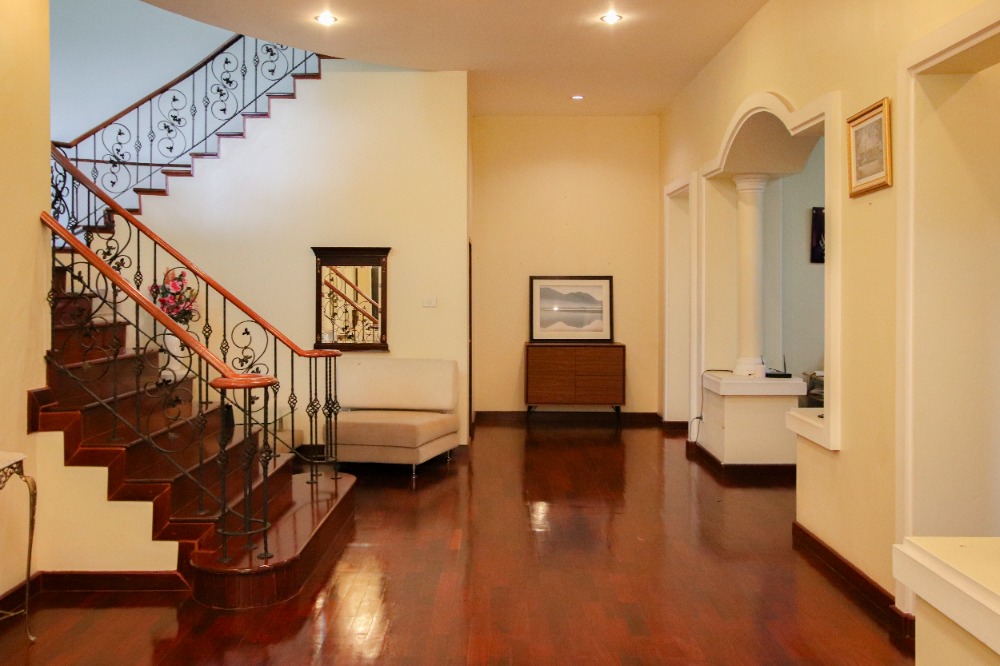 For SaleHouseYothinpattana,CDC : House in Liab Duan Ram Inthra CT1043