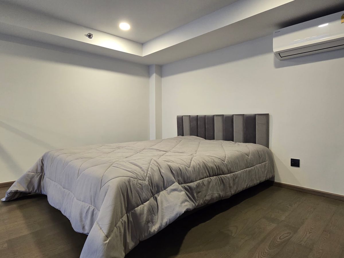 For RentCondoSiam Paragon ,Chulalongkorn,Samyan : Park Origin Chula Samyan【𝐑𝐄𝐍𝐓】🔥 1L bedroom, minimalist style, 2 floors, size 34 sq m. Book now 🔥 Contact Line ID: @hacondo