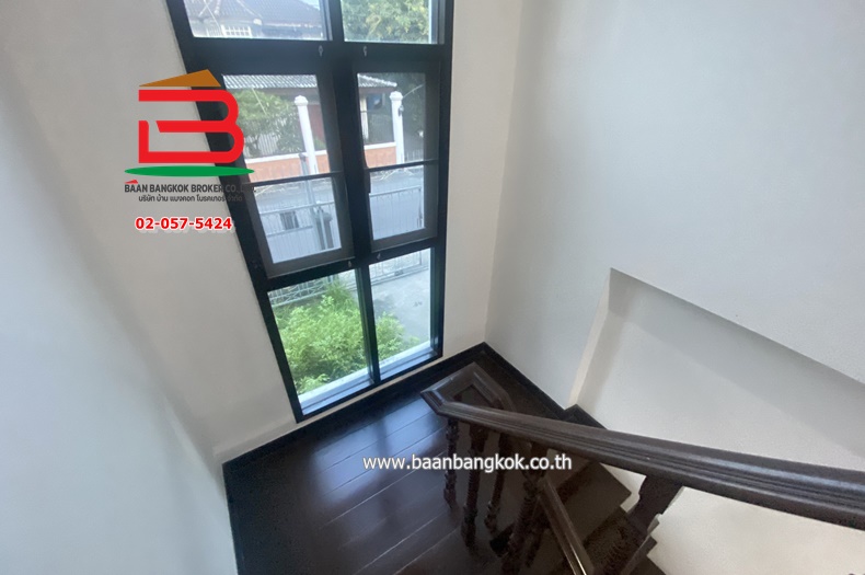 Single house, Chuenkamolniwet Village 4 (Soi Ram Intra 60), area 70 sq m, near Sinphaet Hospital, Ram Intra Road, Khan Na Yao Subdistrict, Bang Kapi District, Bangkok Loading...