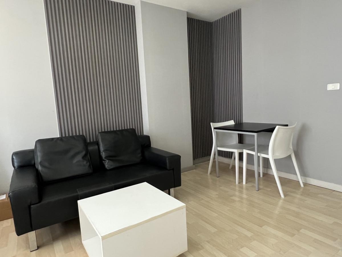 📣 Urgent selling only 1.26 million 😍 D -Raminthra Condo 🏢 @MRT MAI Talap 🚆 next to the main road near the expressway, a good corner room with furniture ready ✨✅ Loading...