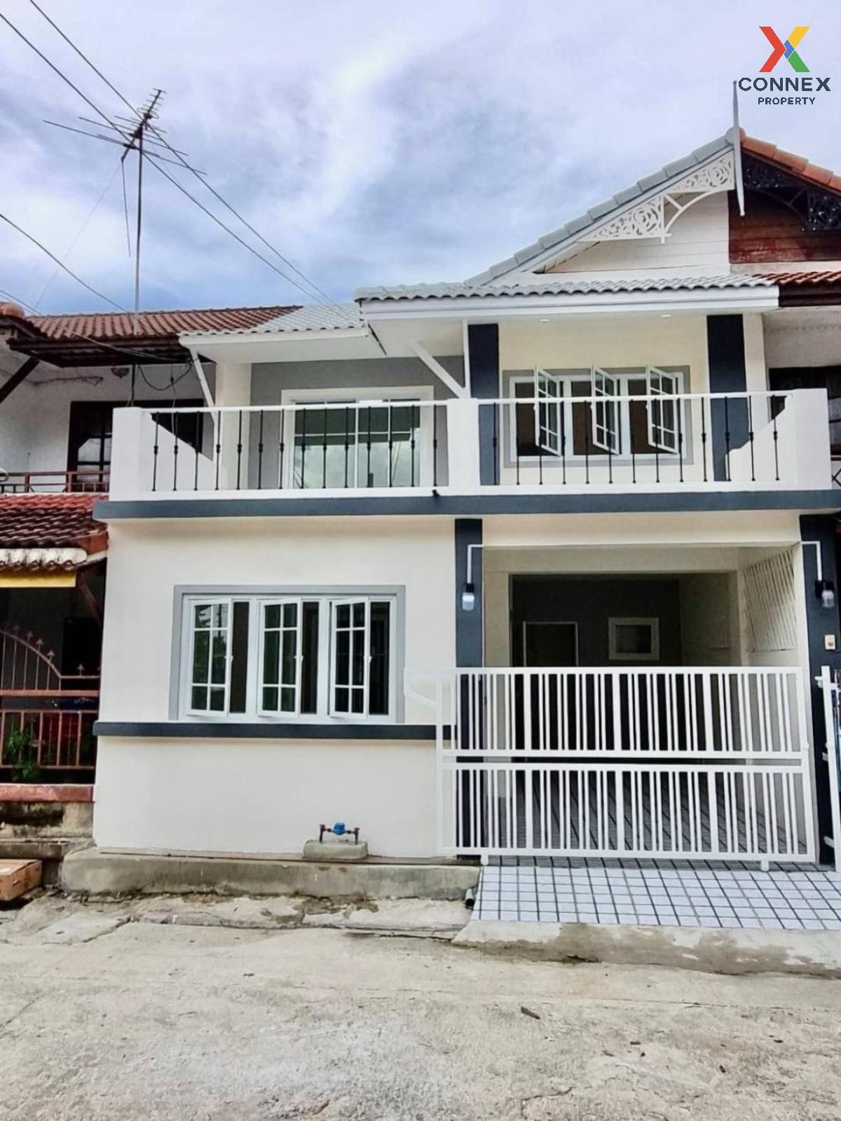 For SaleTownhomeNonthaburi, Bang Yai, Bangbuathong : For Sale Townhouse/Townhome  , Baan Pruksa 3 Soi Watlatpladuk , Bang Khu Rat , Bang Bua Thong , Nonthaburi , CX-108145