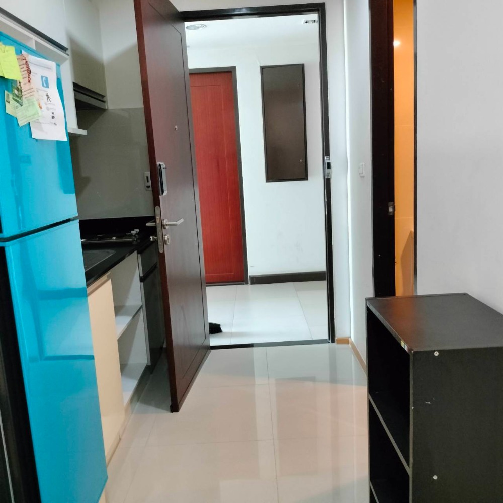 For SaleCondoLadprao, Central Ladprao : For Sale (For Sales) Condo: The Line Phahon Yothin Building A (Abstracts) Type: Studio 1 bathroom Area: 25 sq m.